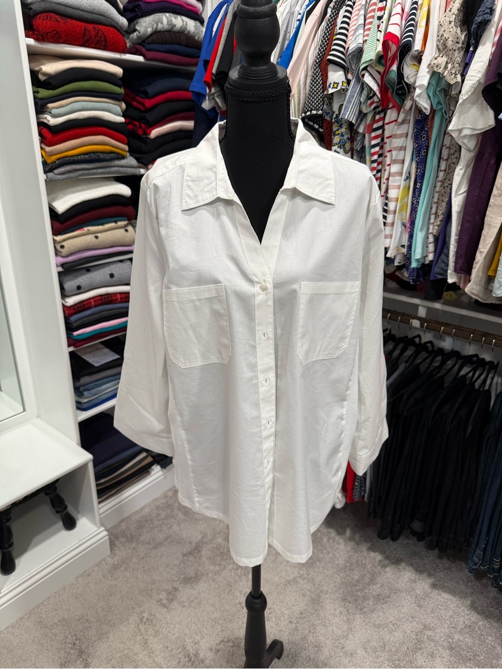 croft & barrow White Button-Up Shirt with Blue Logo Detail